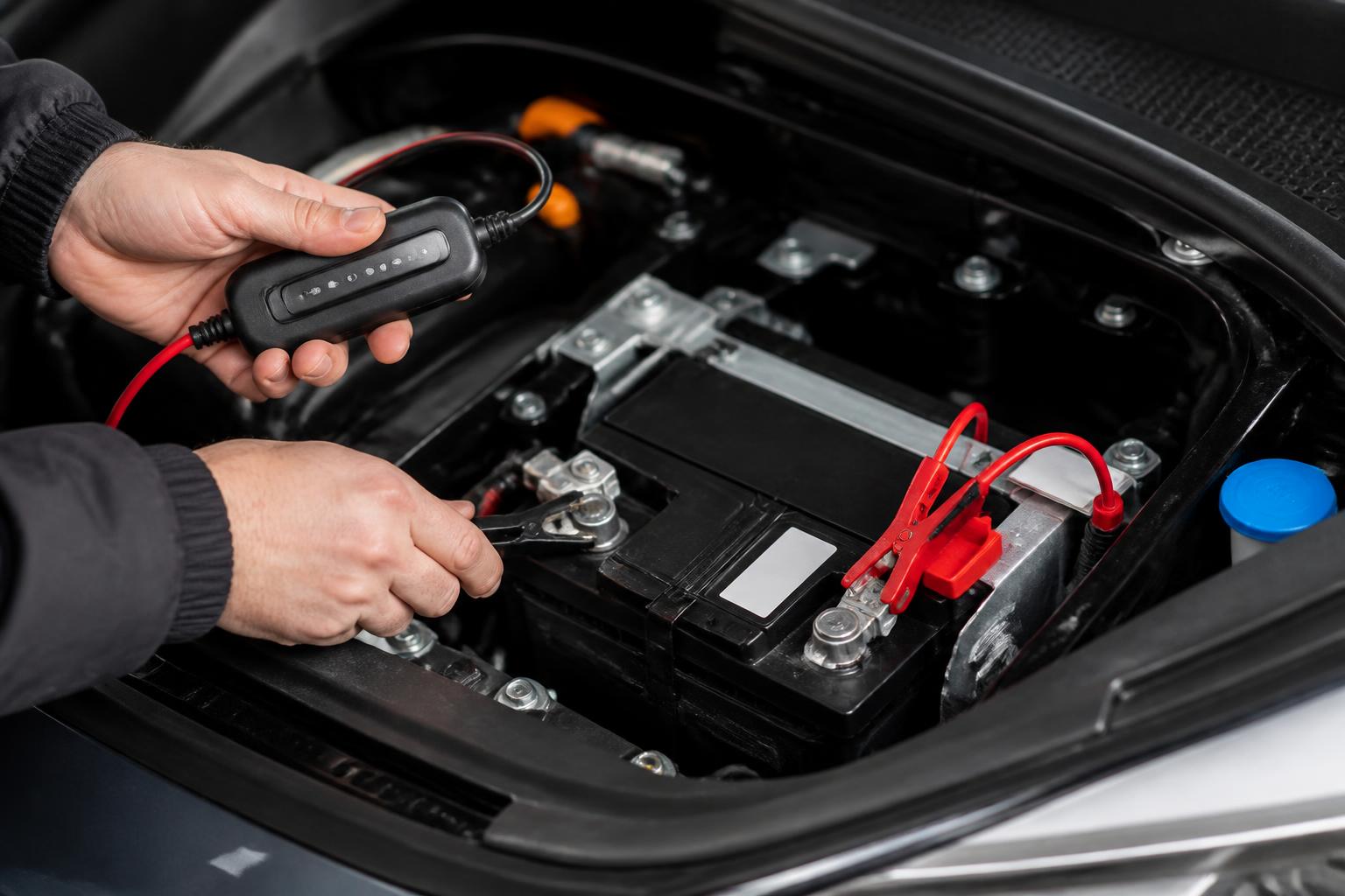 Illustration for: How to Charge an AGM Battery in an EV